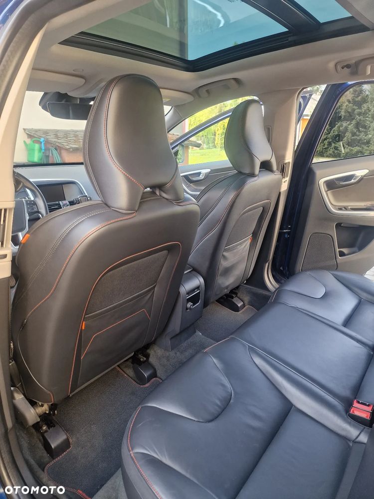 Volvo XC 60 - 21