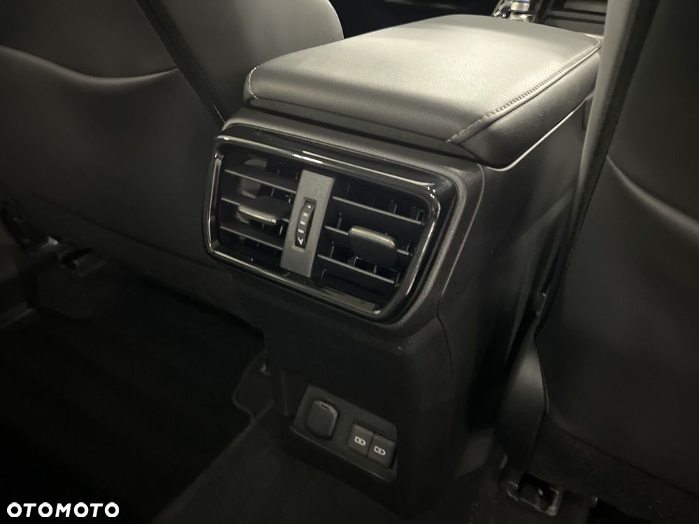 Lexus NX 350h Business AWD - 14