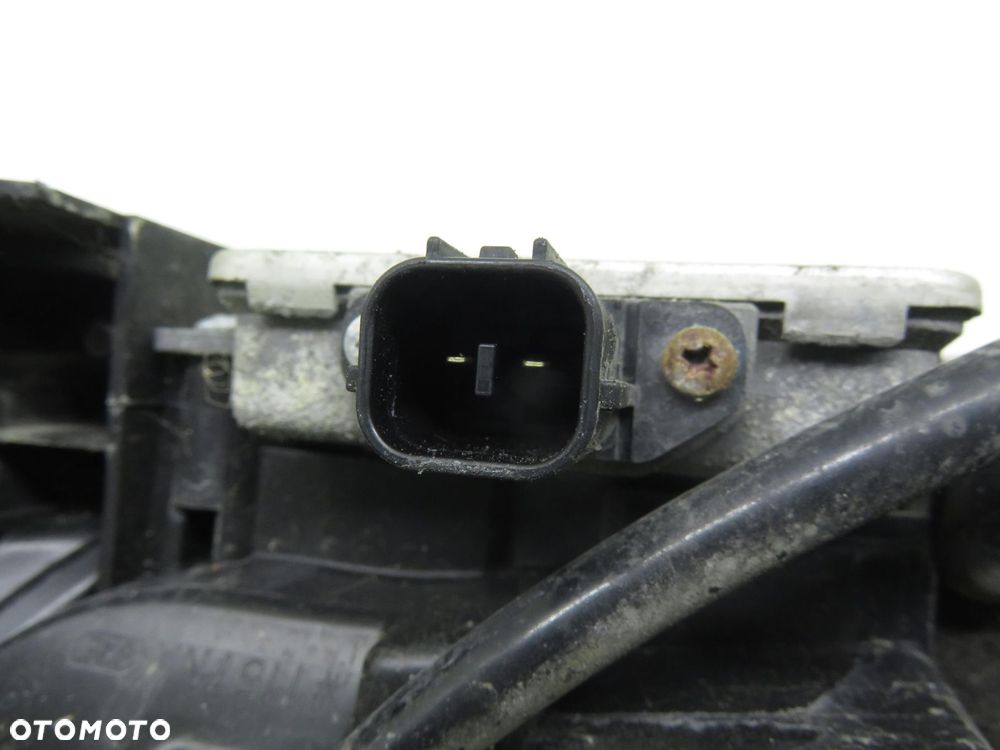 LAMPA PRAWA PRZEDNIA MAZDA 5 (CR19) LIFT XENON W3T15671 - 3