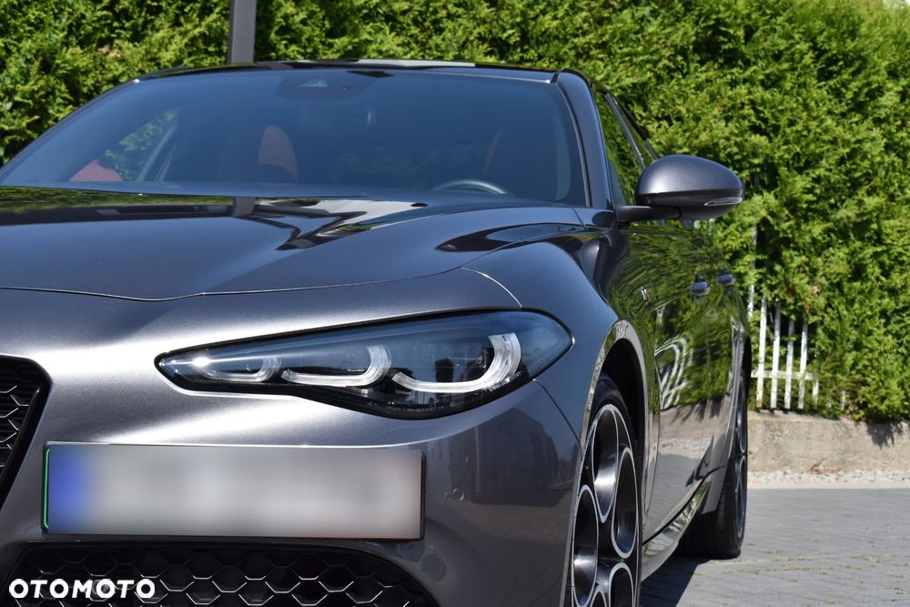 Alfa Romeo Giulia 2.0 Turbo 16V AT8-Q4 Ti - 13