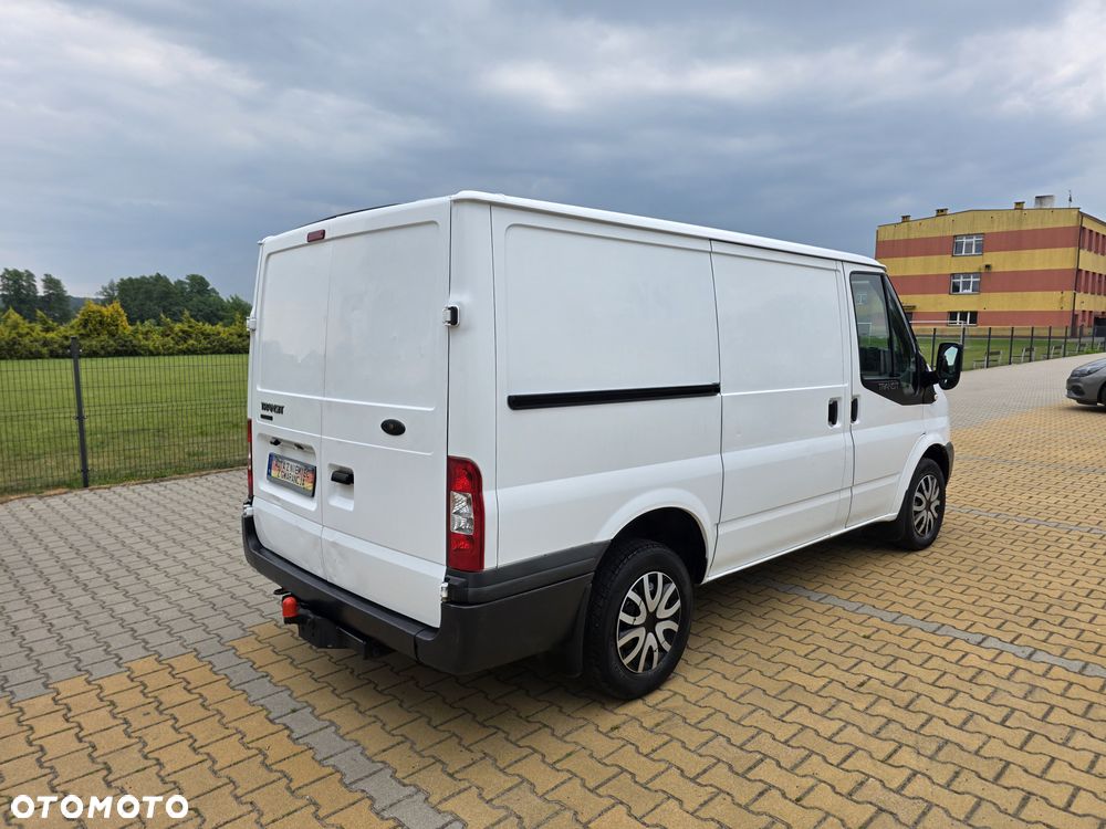 Ford Transit - 5