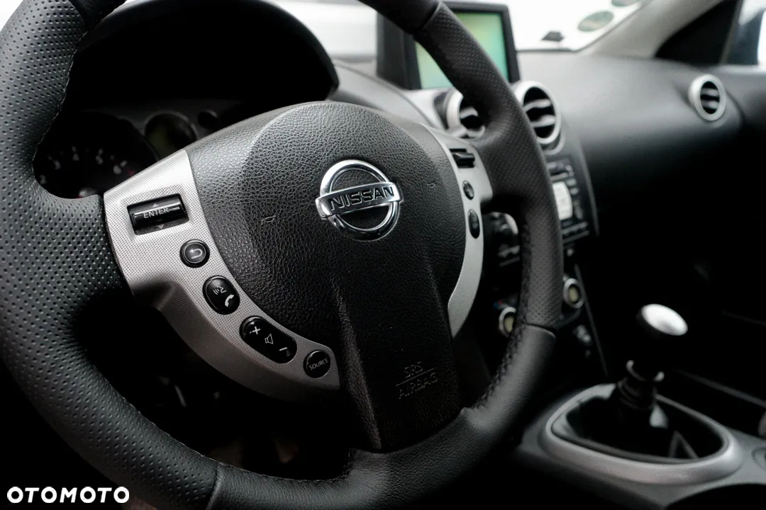 Nissan Qashqai 2.0 4x4 Tekna - 15