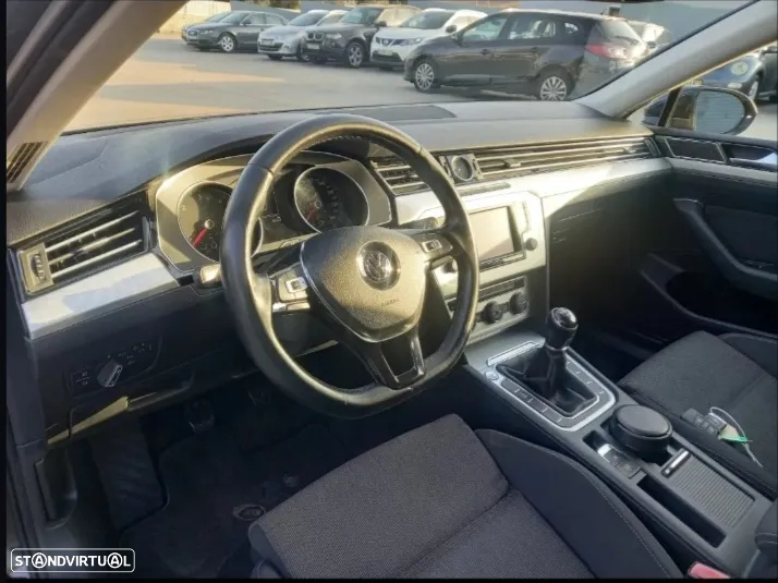 VW Passat Variant 2.0 TDi Confortline - 7