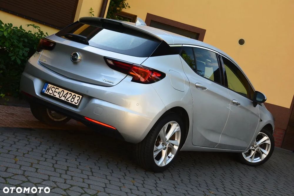 Opel Astra 1.4 T Elite - 5