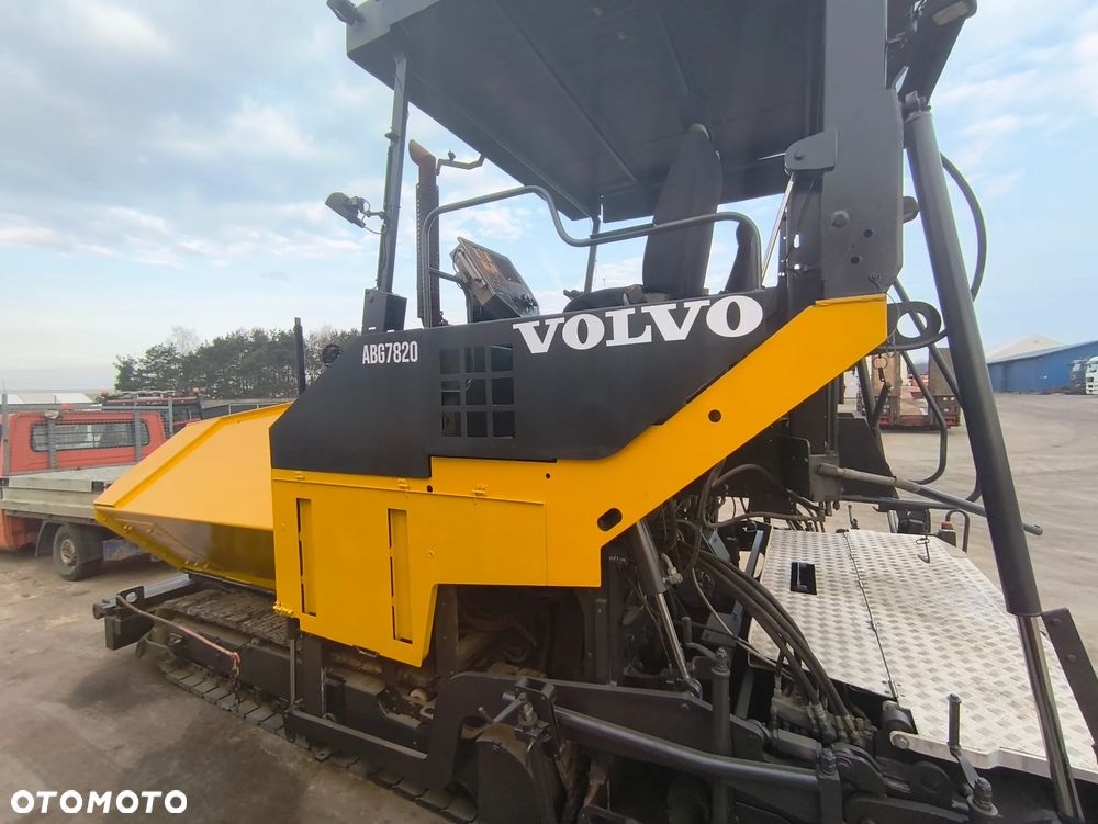 Volvo TITAN 7820 - 14