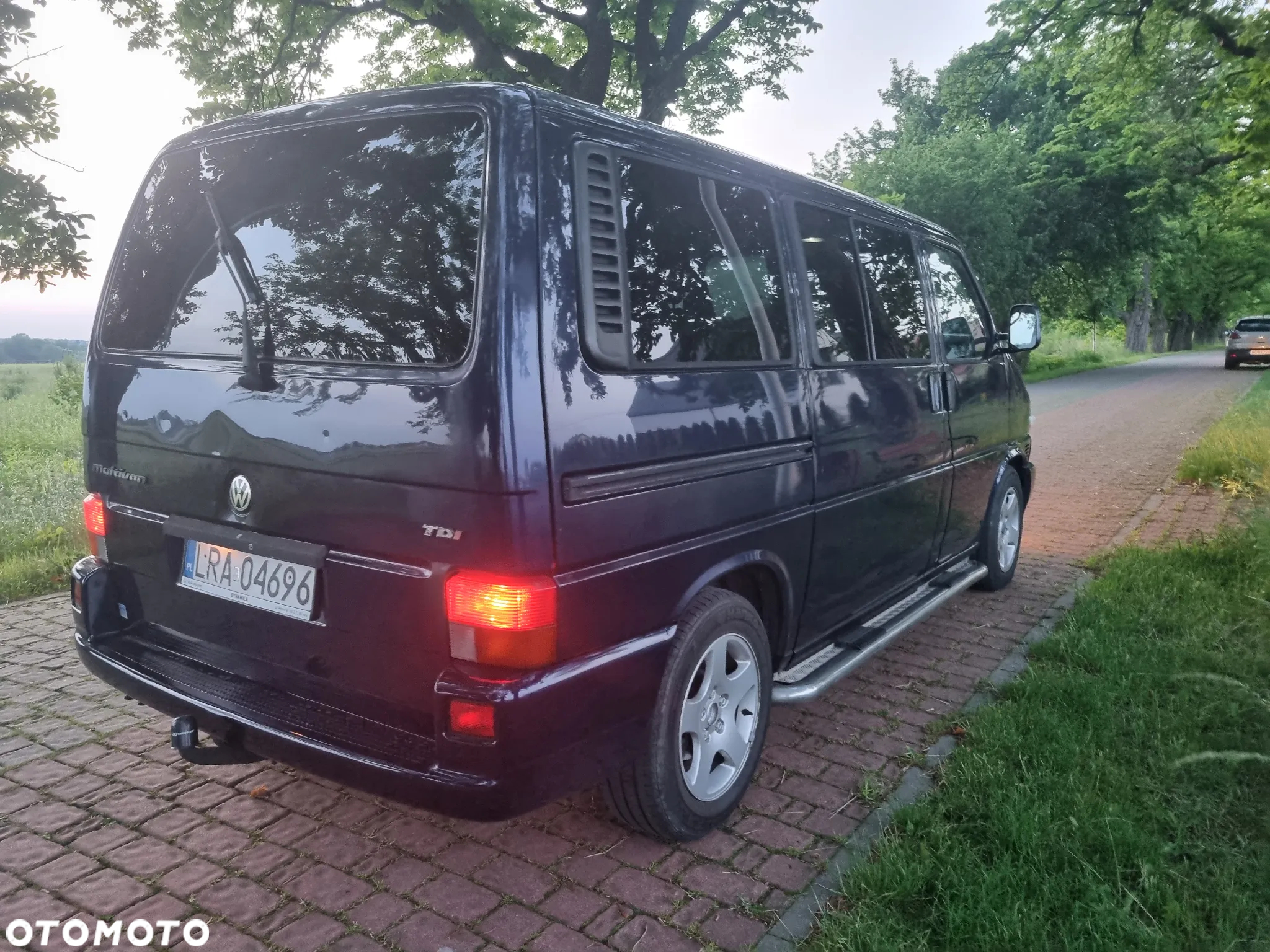 Volkswagen Multivan TDI - 22