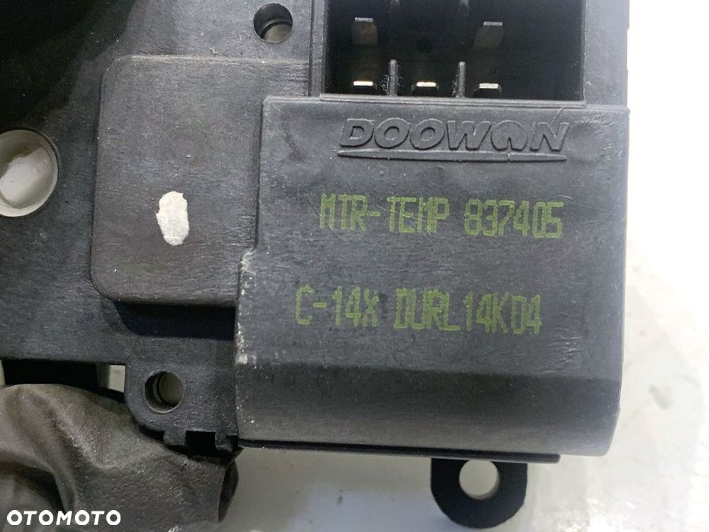 SILNIK NAGRZEWNICY  OPEL ANTARA A (L07) 2006 - 2022 2.2 CDTi 4x4 135 kW [184 KM] olej napędowy 2010 - 4