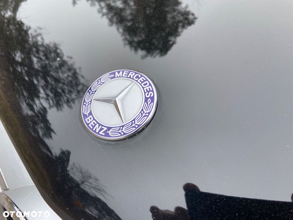 Mercedes-Benz Klasa C 220 CDI DPF BlueEFFICIENCY Avantgarde Edition - 14