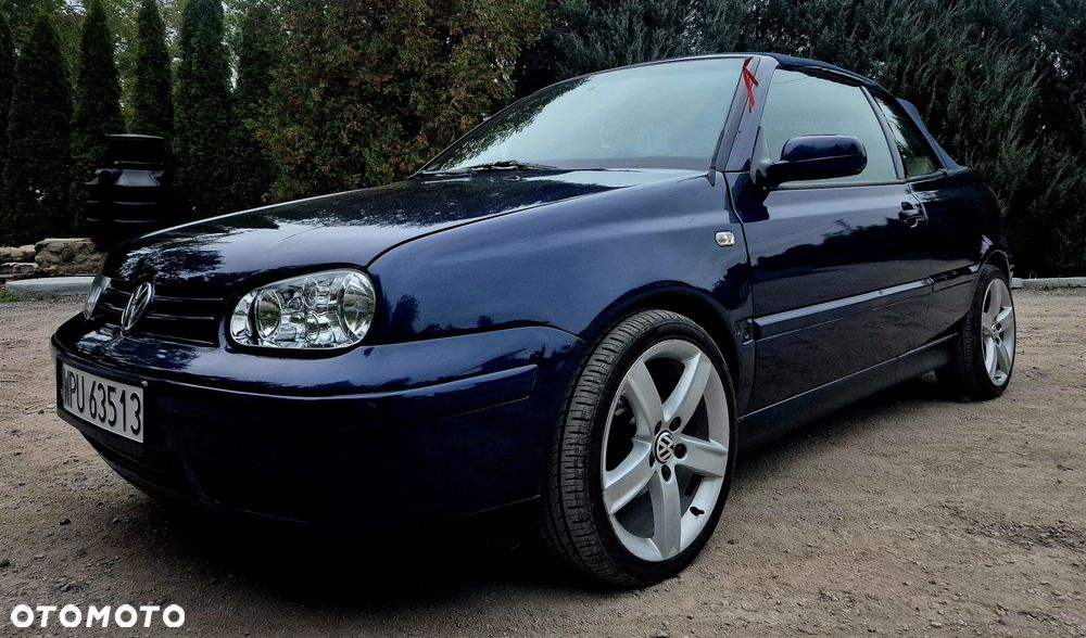 Volkswagen Golf Cabrio - 1