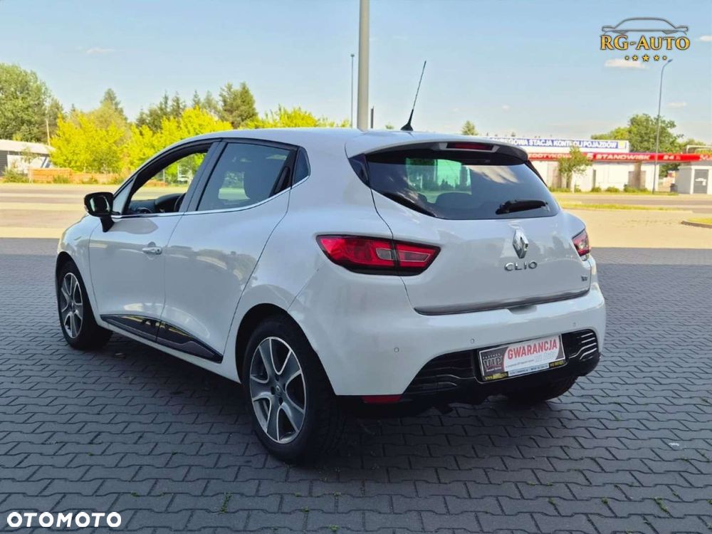 Renault Clio - 9