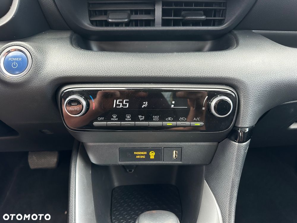 Toyota Yaris - 34