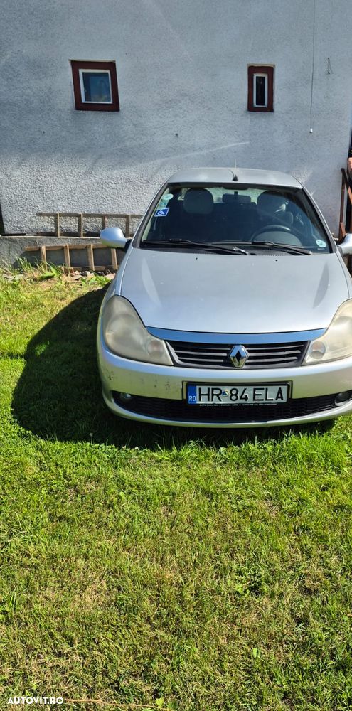 Renault Symbol - 10