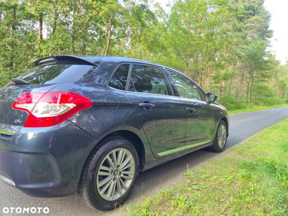 Citroën C4 1.6 HDi Attraction - 4