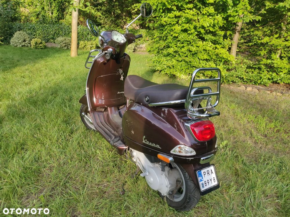 Piaggio Vespa - 2