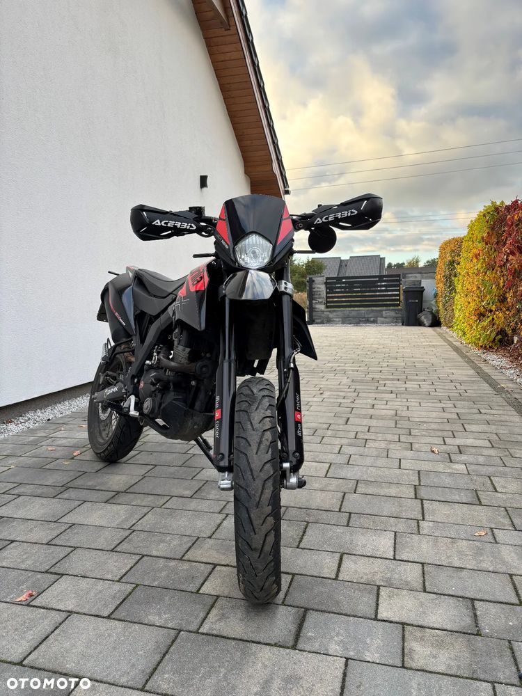 Aprilia SX