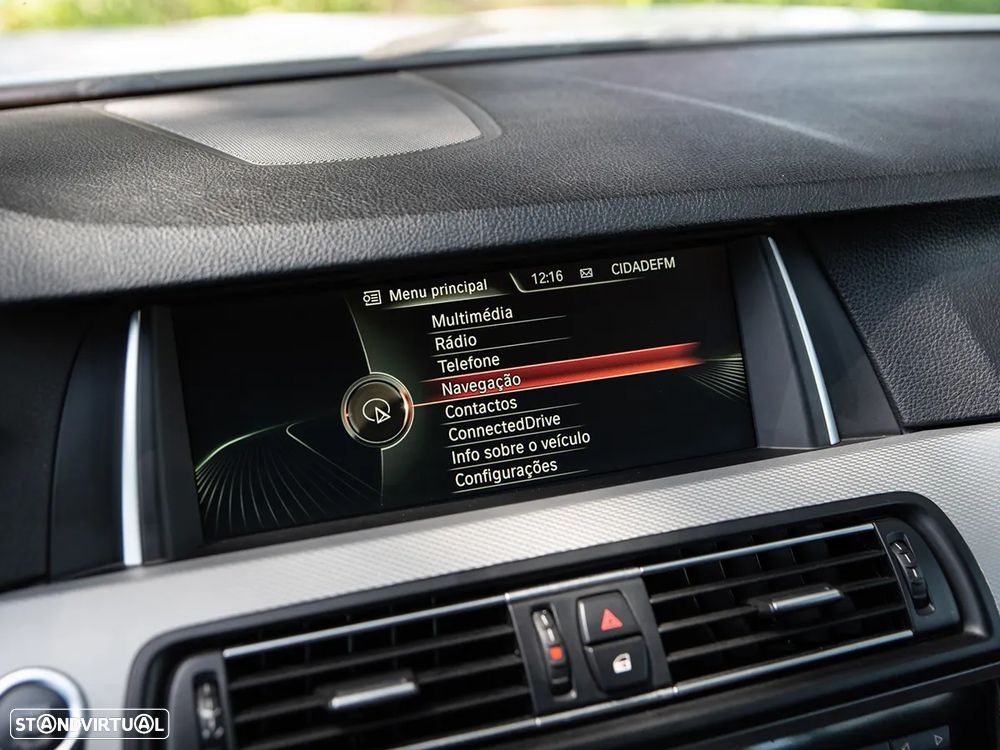 BMW 520 d Pack M Auto - 19