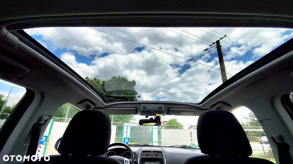 Mitsubishi ASX - 13