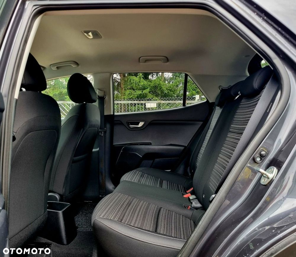 Kia Stonic 1.6 CRDi L - 10