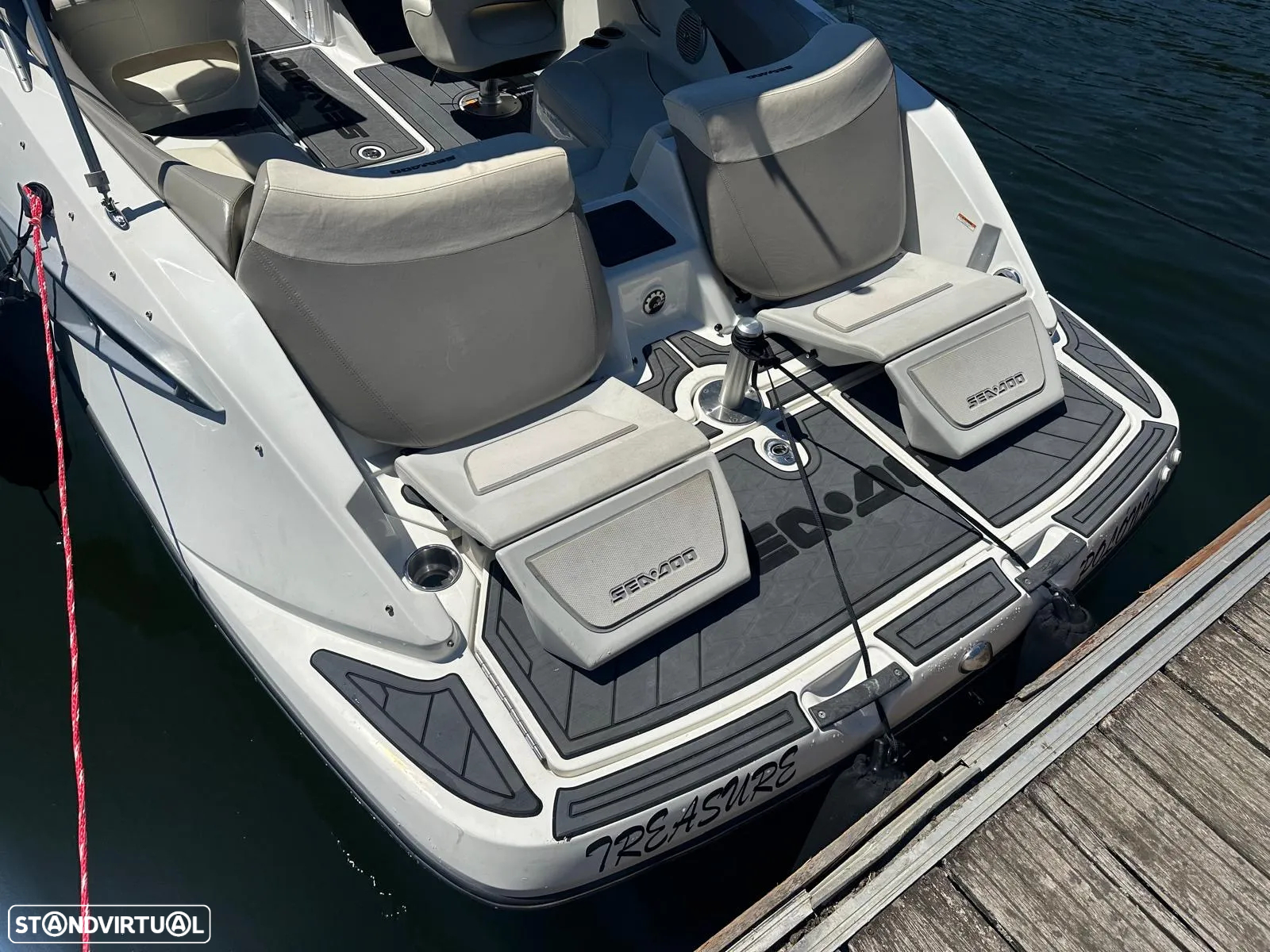 Sea-Doo Challenger 210 - 4