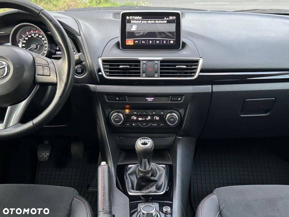 Mazda 3 - 19