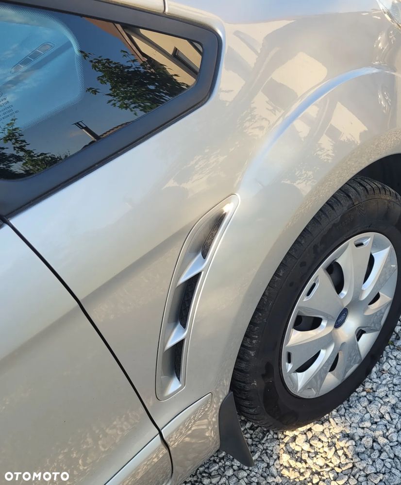 Ford S-Max 2.0 TDCi DPF Trend - 14