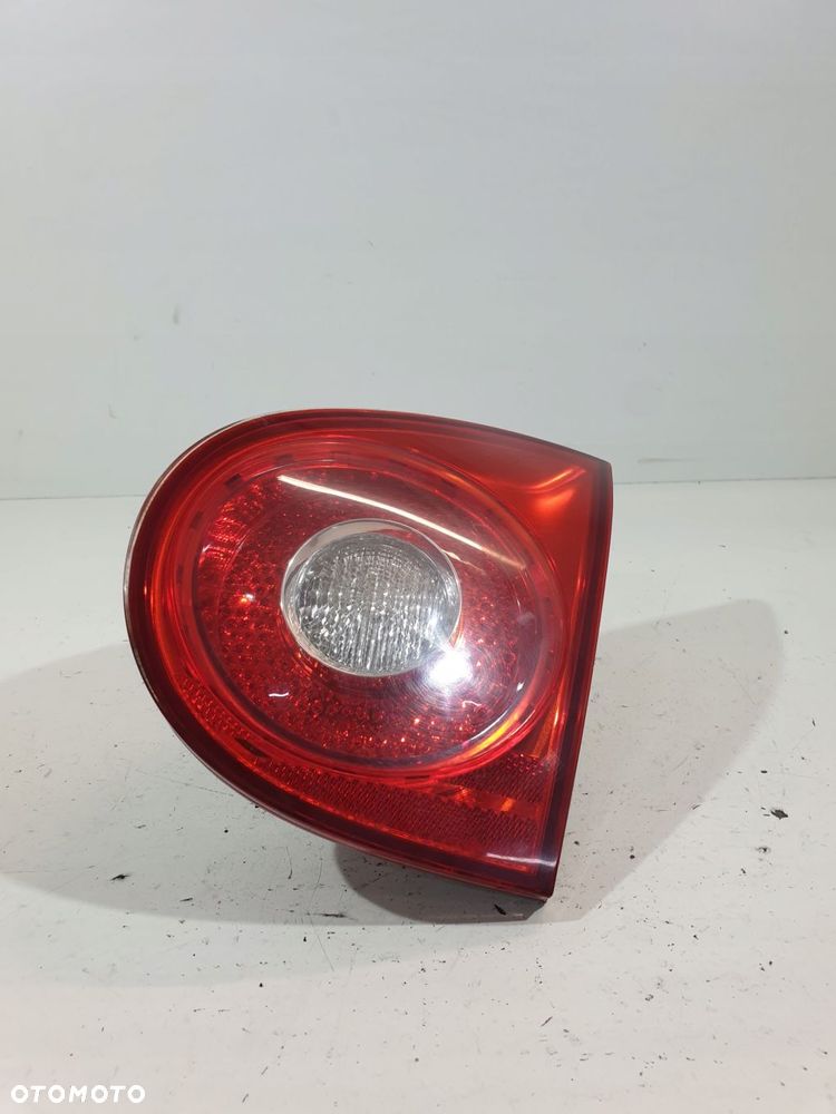lampa prawy tył vw golf v w klapę 1k6945094e - 5