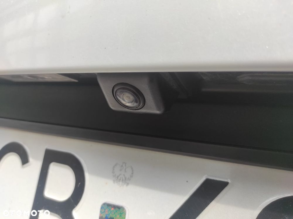 Renault Arkana 1.6 E-TECH Intens MMT - 6