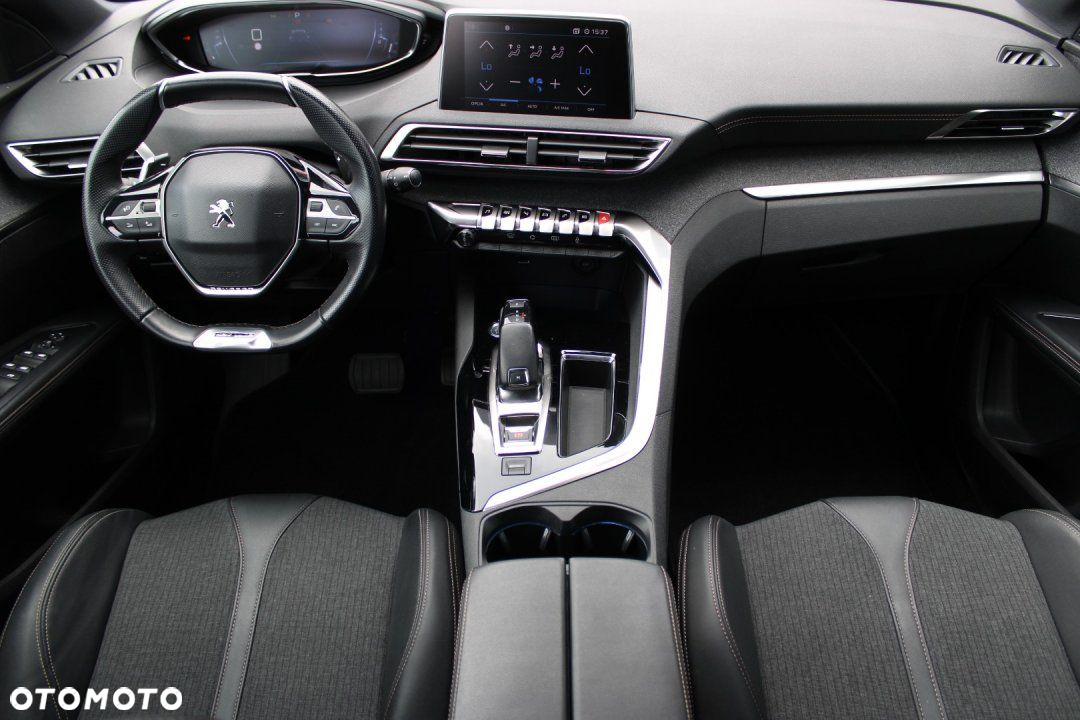 Peugeot 5008 - 26