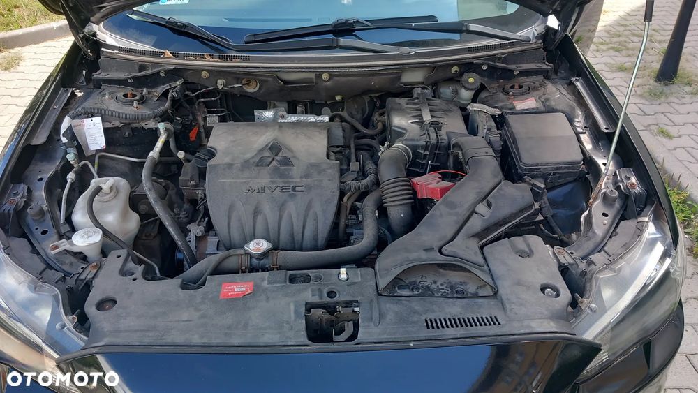 Mitsubishi Lancer 1.6 Inform - 18