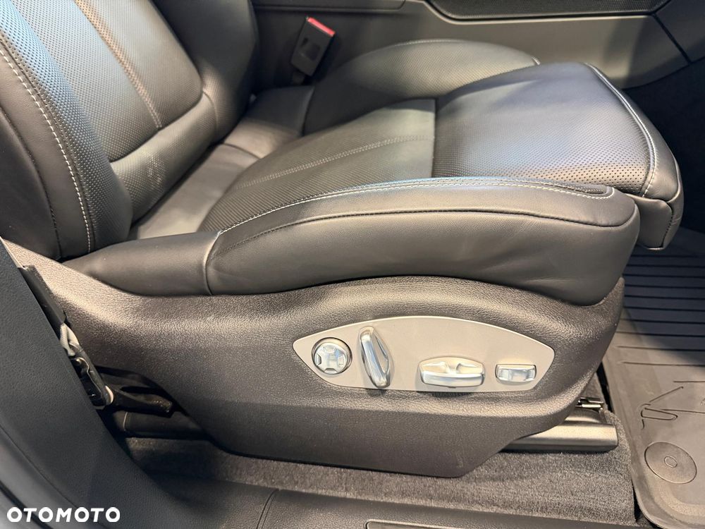 Porsche Macan T PDK - 24