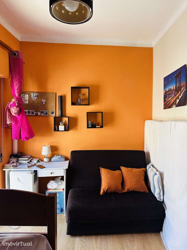 T0 na Rua da Saragoça - Grande imagem: 3/11