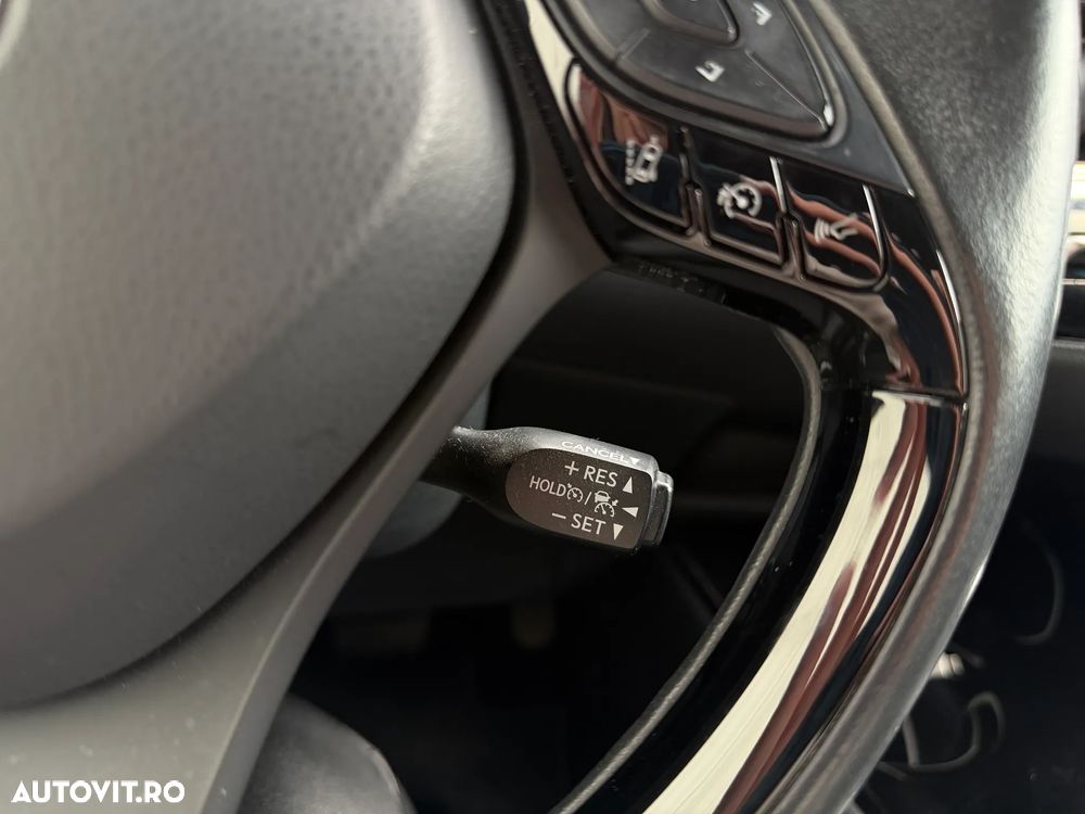 Toyota C-HR 2.0 HSD 184 CP 4x2 CVT C-ult Style - 18