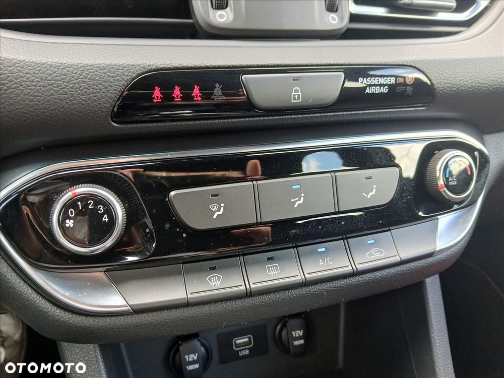 Hyundai i30 1.0 T-GDI Smart - 17