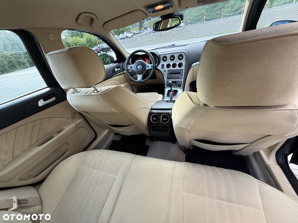 Alfa Romeo 159 - 6