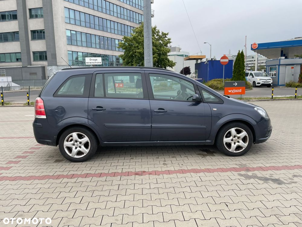 Opel Zafira 1.6 - 3