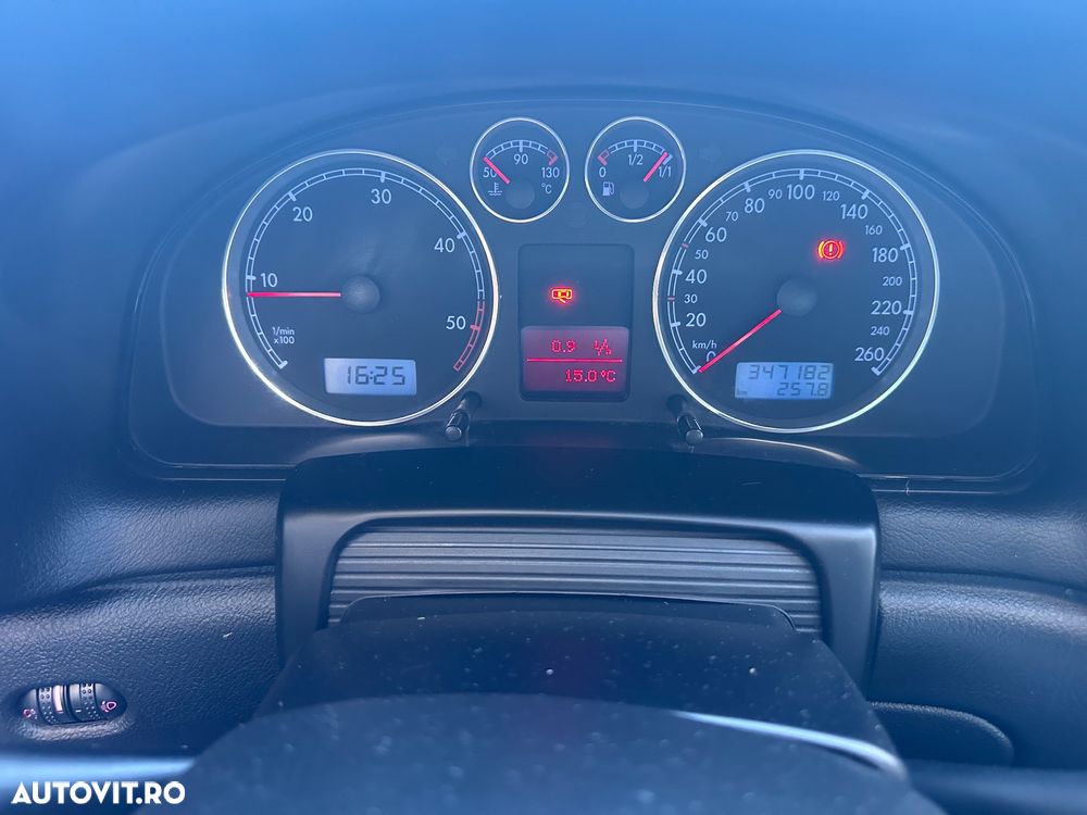 Volkswagen Passat Variant 1.9TDI Highline - 6