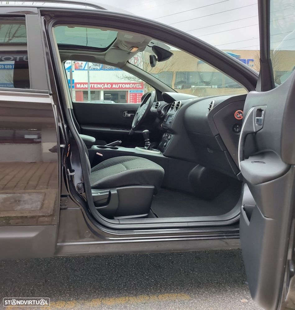 Nissan Qashqai 1.5 dCi Tekna Premium 18 - 13