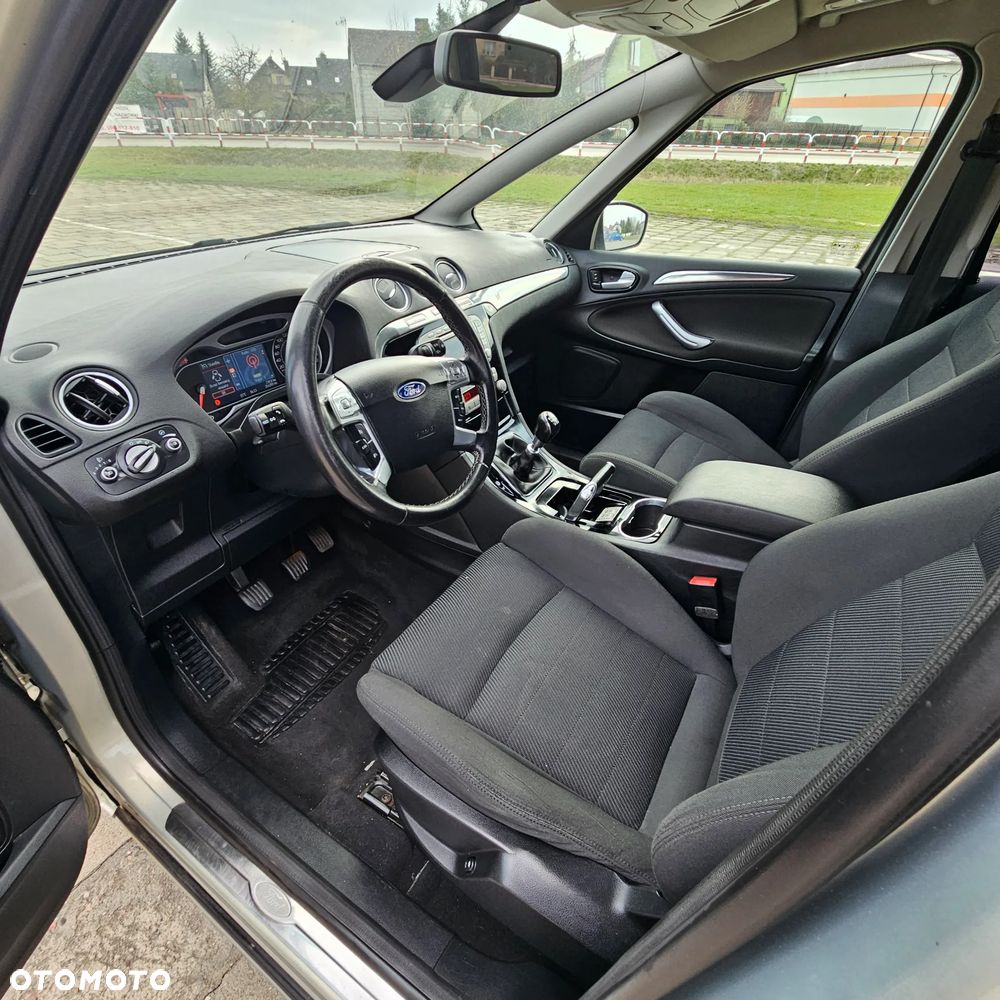 Ford S-Max 2.0 TDCi DPF Trend - 3