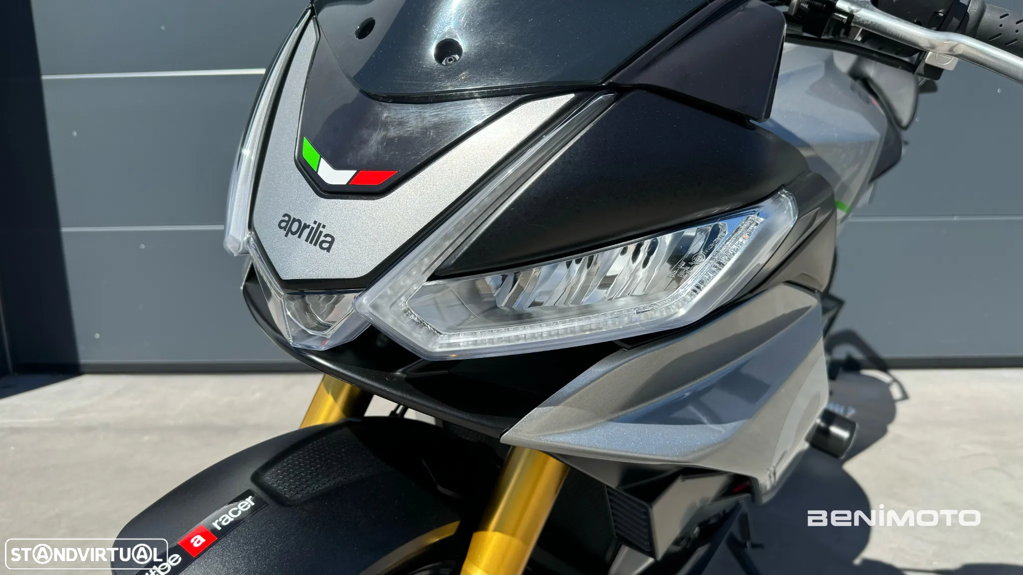 Aprilia Tuono V4 - 13