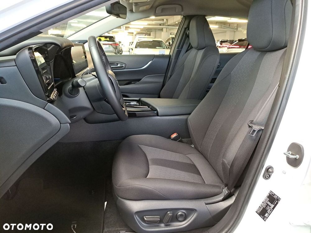 Toyota Mirai Prestige - 11