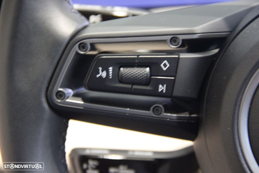 Porsche Taycan Sport Turismo - 33