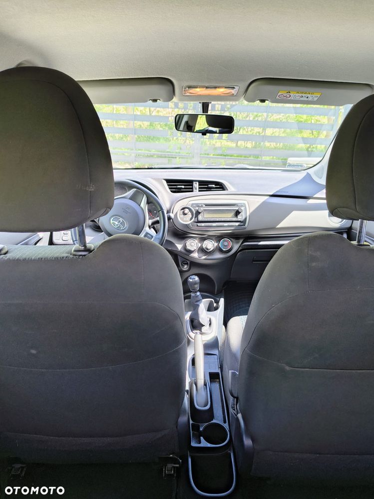 Toyota Yaris - 25