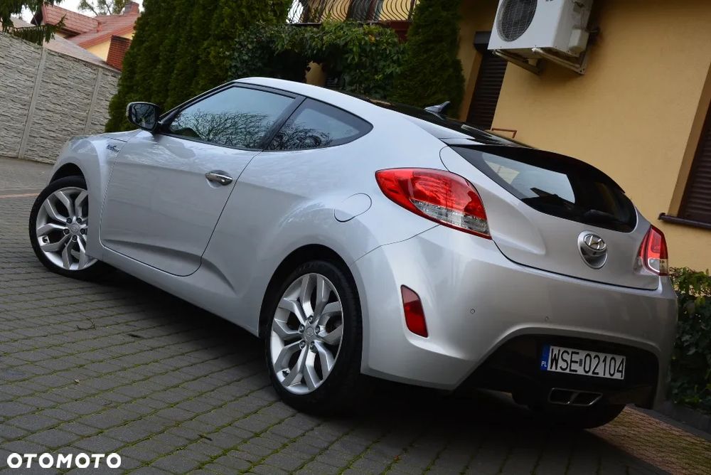 Hyundai Veloster 1.6 GDI Premium - 21