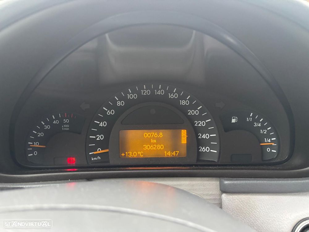 Mercedes-Benz C 220 - 8