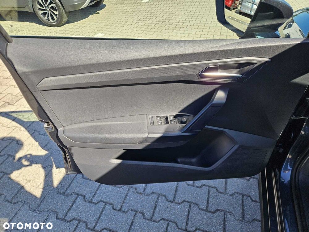 Seat Arona - 13