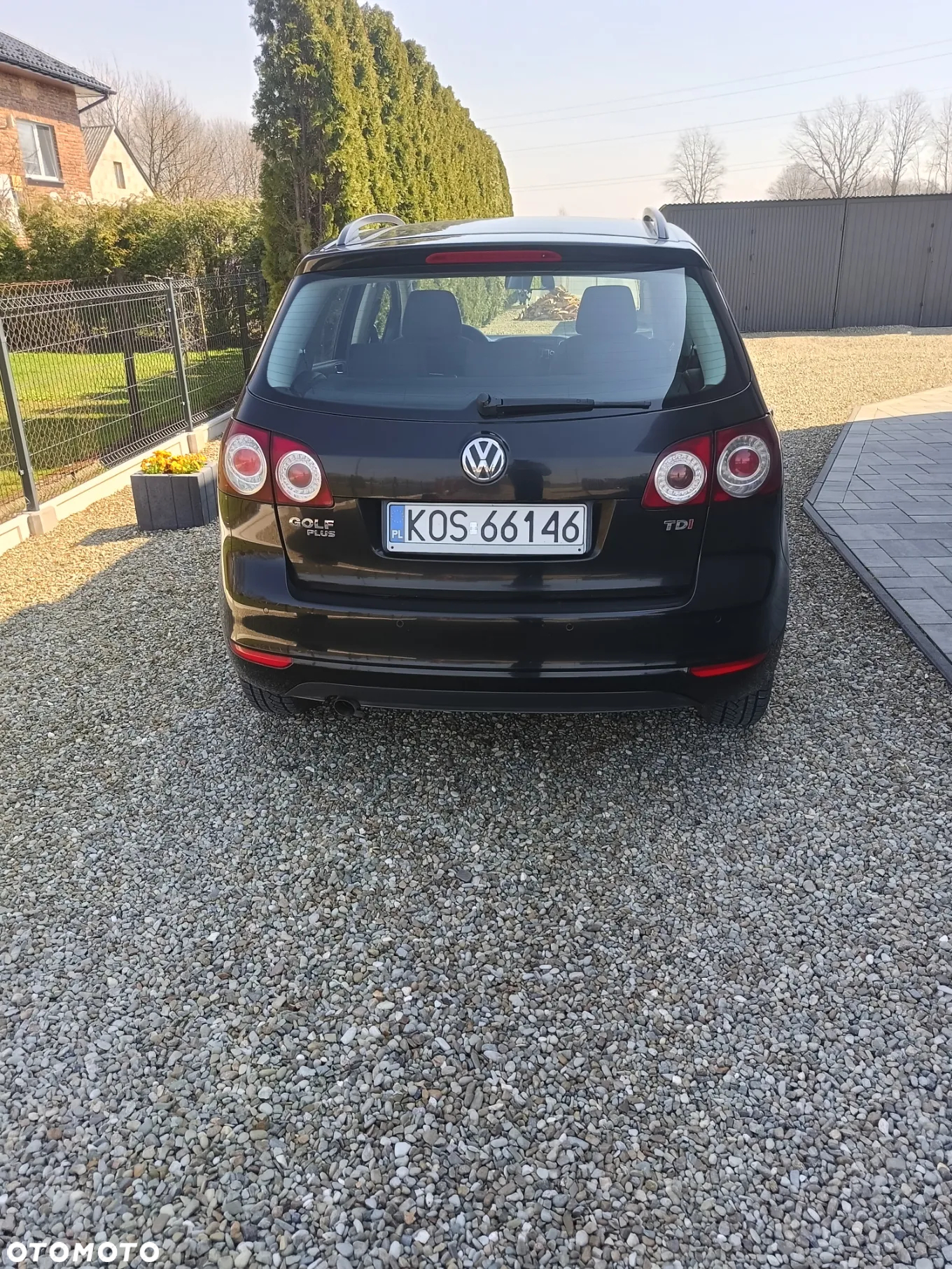 Volkswagen Golf Plus 1.6 TDI DPF Comfortline - 6