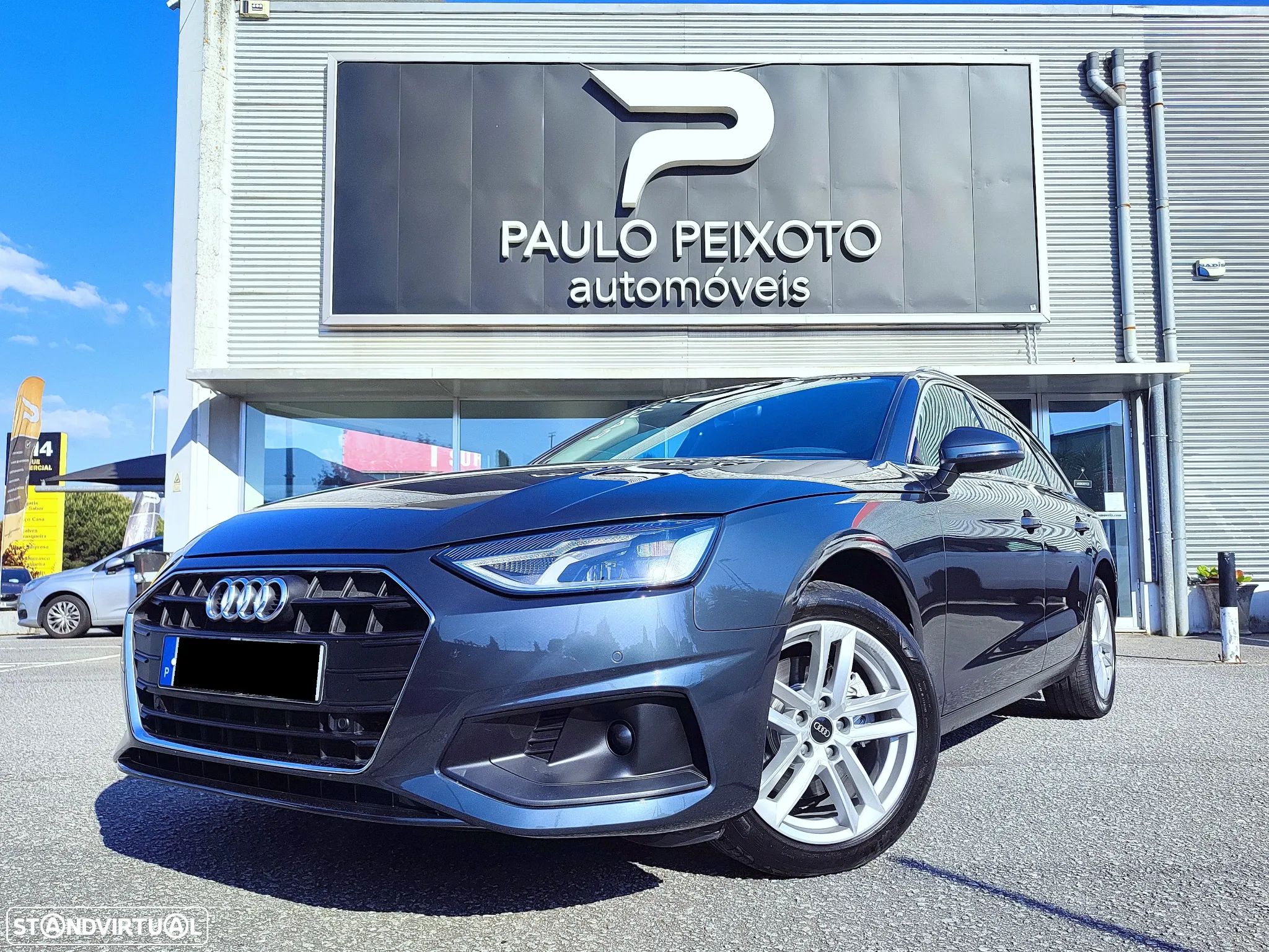 Audi A4 Avant 30 TDI S tronic - 1