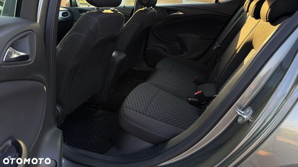 Opel Astra 1.4 T GPF Enjoy S&S - 13