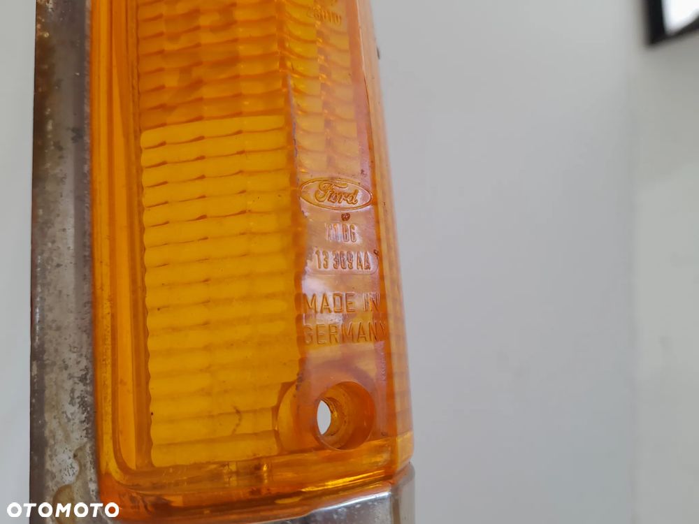 Klosz kierunkowskazu lewy przód Ford Taunus TC1 71BG13369AA - 3