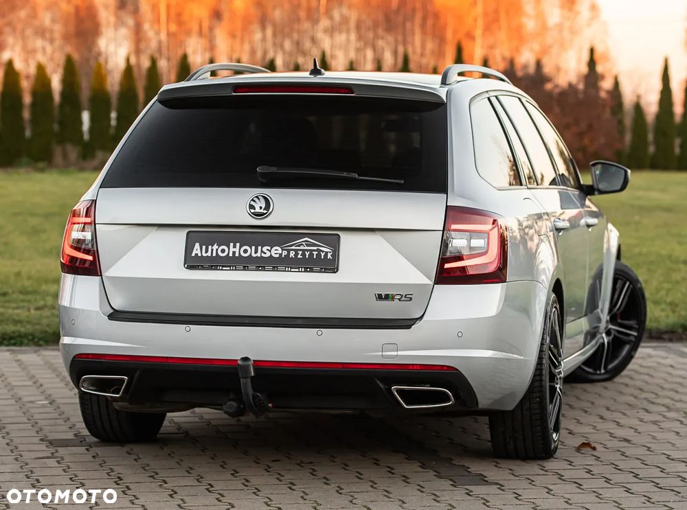 Skoda Octavia 2.0 TDI 4x4 DSG RS - 10